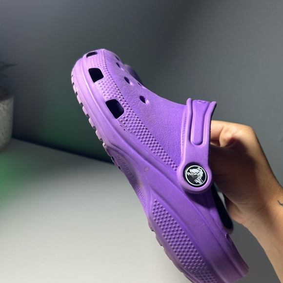 Crocs - Picture 3 of 5